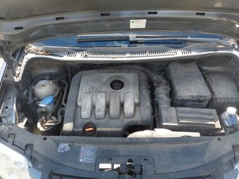 VW Touran 2.0tdi   103kw - 11