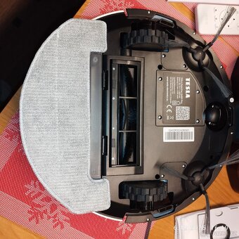 Zánovní robotický vysavač TESLA RoboStar iQ400 Plus bílý - 11