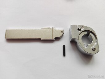 Klíč Volkswagen Škoda Seat.  Klíč s planžetou HU66 a logem, - 11