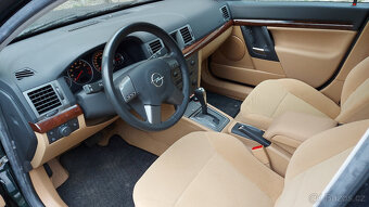 Opel Vectra C kombi, 2.2 16V, pouze 30 tis. km - 11