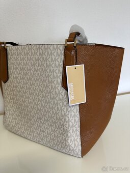 Kabelka Michael Kors Kimberly Vanilla - 11