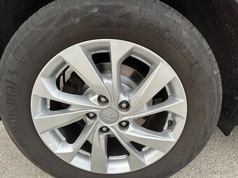 Prodám Hyundai Tuscon 1.6i Adventure - 11