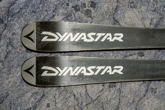 LYŽE DYNASTAR - 11