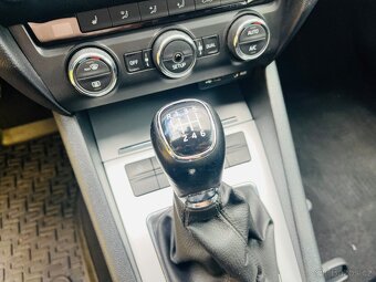 ŠKODA OCTAVIA 1.2 TSi BENZÍN 6 RYCHLOSTÍ PUVOD ČR - 11