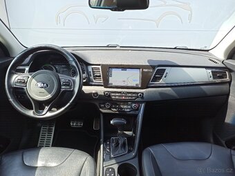 KIA NIRO 1.6GDi PHEV PREMIUM - 11