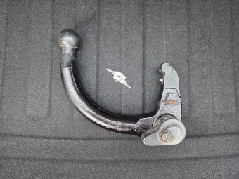 Hyundai i30 1.6CRDi 85kW TAŽNÉ 1.MAJITEL - 11