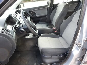 Škoda Fabia 1.4i 16V Combi r.v.2014 (63 kw) stk:10/2027 - 11