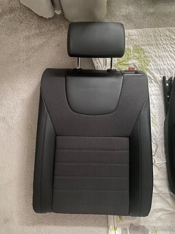 Sedačky Škoda Octavia 3 - 11