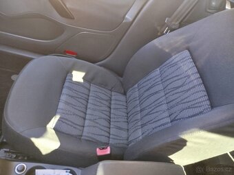 ŠKODA OCTAVIA COMBI 1.6 TDI...r.v.2010 - 11