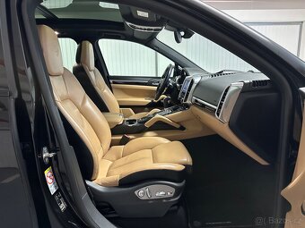 Porsche Cayenne 3.0 V6 PLATINUM EDITION 4x4 PANORAMA - 11