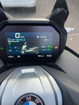 BMW C 400GT - 11