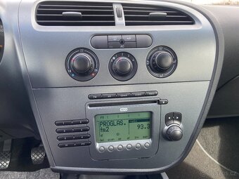 Seat Leon 1,6 MPi Serviska, Klima, 8xPneu - 11