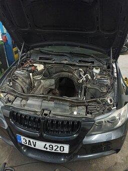 BMW E91 320d M-packet Manuál - 11