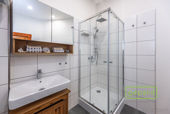 Prodej prostorného 2+kk s lodžií, U libeňského pivovaru, Pra - 11