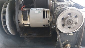 Zametací stroj Nilifsk SP 1000 s benzínovým pohonem - 11