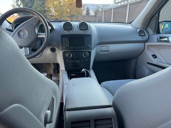 Mercedes ML W164 - 11