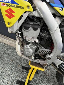 Suzuki rmz 250 - 11