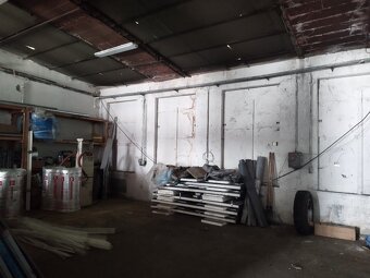 Pronájem skladových a výrobních prostor 300 m2, ev.č. 00183 - 11