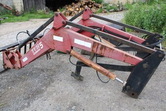 Zetor crystal nakladač tur 5 1700kg lžíce bodce výborný stav - 11