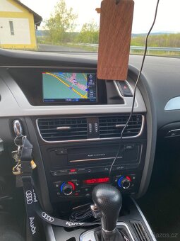 Audi A4 B8 3.0 TDI 3X S-line - 11
