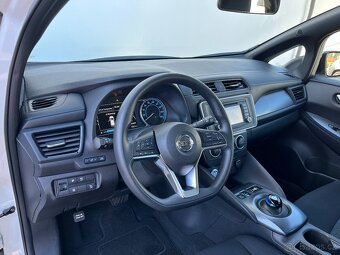 Nissan Leaf elektro najeto orig. jen 9000Km, SOH 95%, vč.DPH - 11