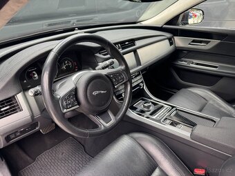 Jaguar XF 25d PRESTIGE AWD ČR DPH - 11