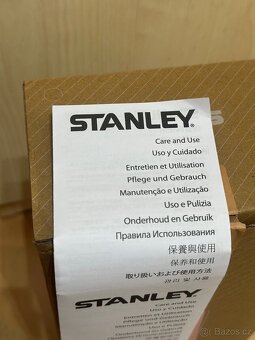 Fialová Stanley cup - 11