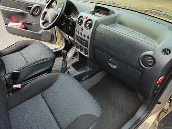 Citroen Berlingo 1.4i, ČR, najeto pouze 72100 km - 11
