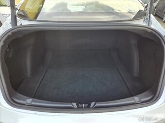 Tesla Model 3 0,0 350kW/75kWh AWD LR+ Matrix 1.maj  350kW/75 - 11