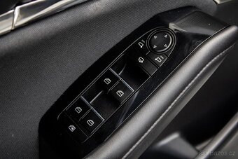 Mazda 3 2.0 Skyactiv G122 Plus A/T - 11