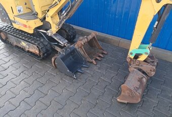 Yanmar sv08 - 11