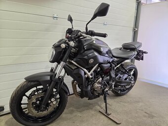 Yamaha MT-07 - 11