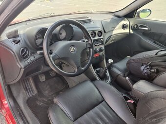 Alfa Romeo 156 2.5 V6 141kw 16xxxxkm - 11