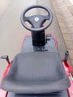 Prodám zahradní traktor Rider Hecht - 11