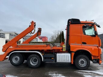 Mercedes-Benz Arocs 2548 řetězový kontejner Meiller - 11
