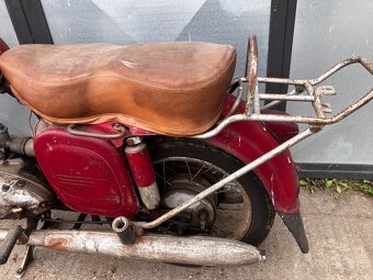 Jawa 250 typ 353 - kývačka - 11
