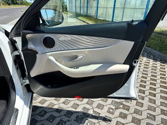 Mercedes Benz E220d 4MATIC 143kW - 11