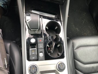 Volkswagen Touareg 3,0 TDI V6 210 KW Panorama DPH - 11