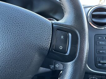 Sandero STEPWAY 0.9/66kW 2.Maj r.v.2014 KLIMA - 11