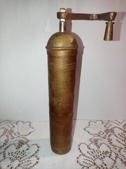 Váhy, mlýnek,aladinova lampa - 11