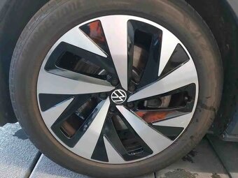 Volkswagen ID.4 sport 150kw,matrix,tažné,kamera,20"alu,výhř - 11