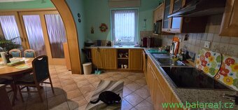 5+ KK Brno Řečkovice Mokrá Hora  se zahradou 400 m2 a garáží - 11