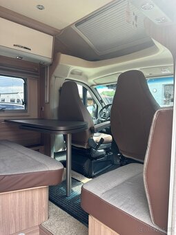 Obytný auto Burstner - 11