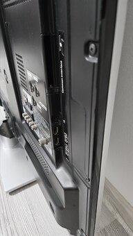39" Panasonic TX-L39E6E - 11