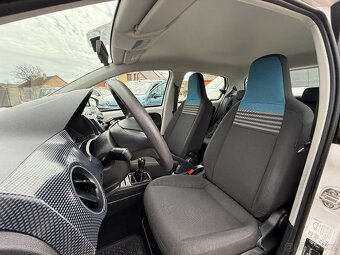 VW UP 1.0mpi 44kw 2019 1. Majitel (hezký stav-servis-klima) - 11
