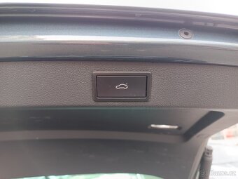 Škoda Superb 3 Combi 2.0TDI 110kW DSG Matrix Virtual ACC DAB - 11
