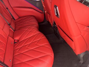 BMW XM - 11