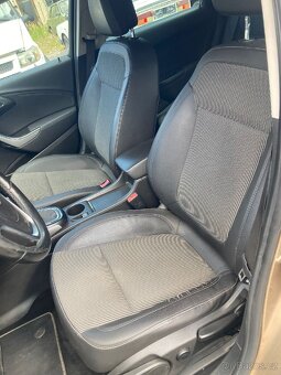 Opel Astra sports tourer 1.4 turbo 88 kw - 11