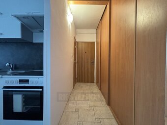 Pronájem bytu 2+1 56 m² - 11