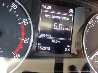 Fabia III 1.2 TSi 66kw klima vyhrev 2015 ambiente - 11